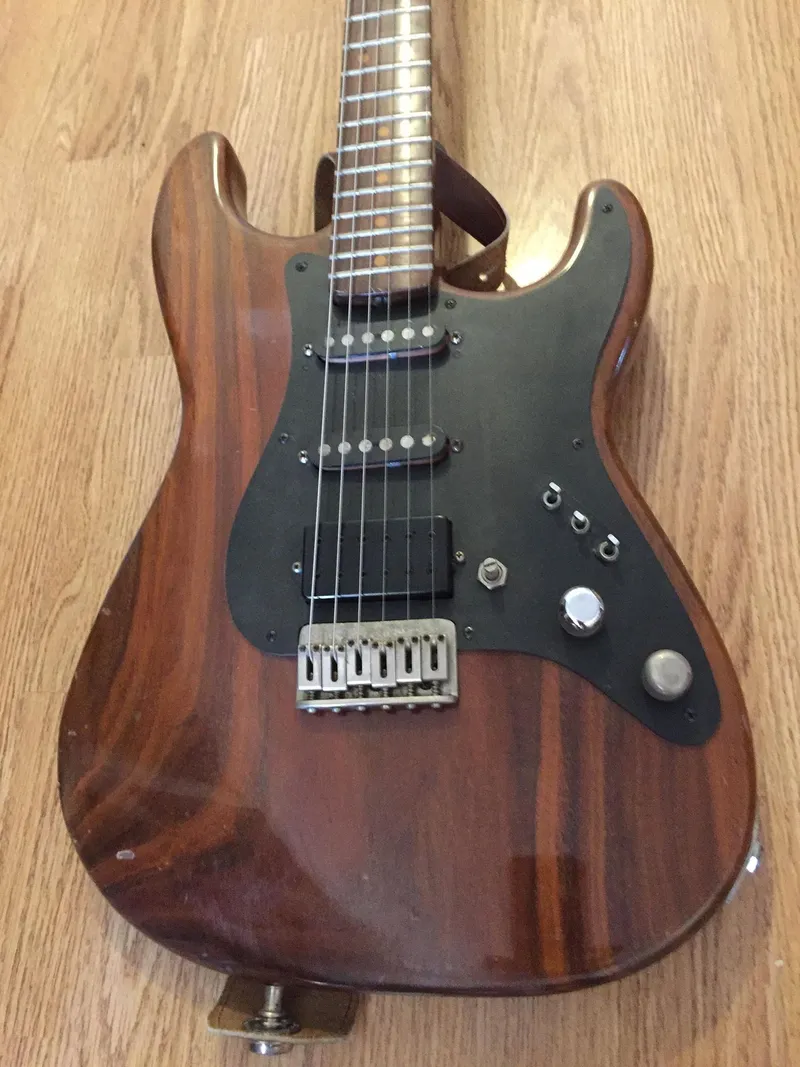 Foxy Guitars